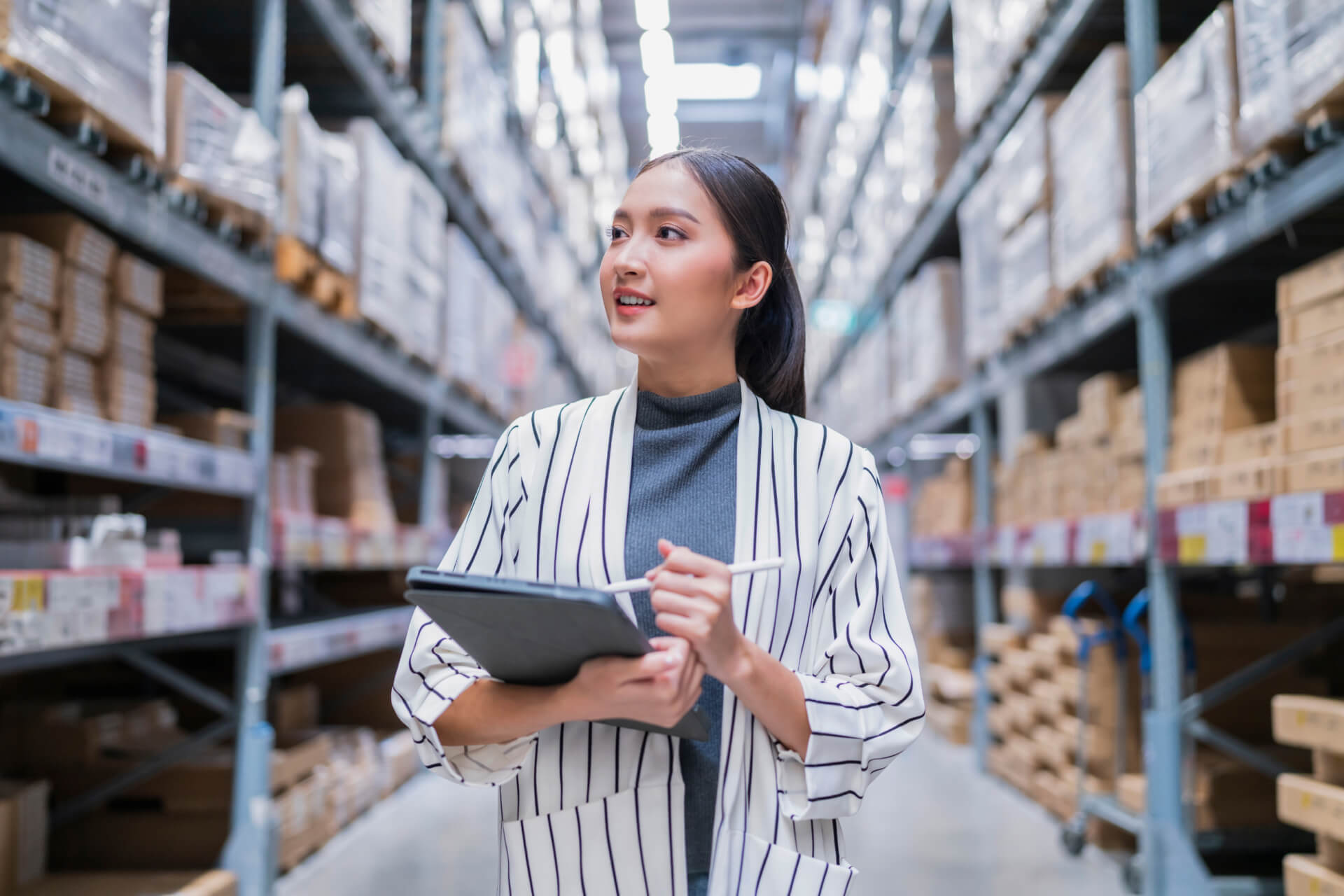 [header] ai customer service for industry 4.0