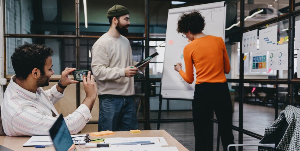 [header] top 9 digital transformation companies you have to know in 2025 min